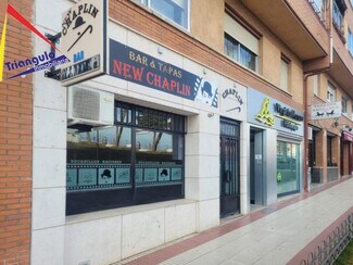 Plus de détails pour Multi-résidentiel à vendre