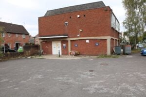 28-30 Southampton Rd, Ringwood à louer - Photo du bâtiment - Image 2 de 2