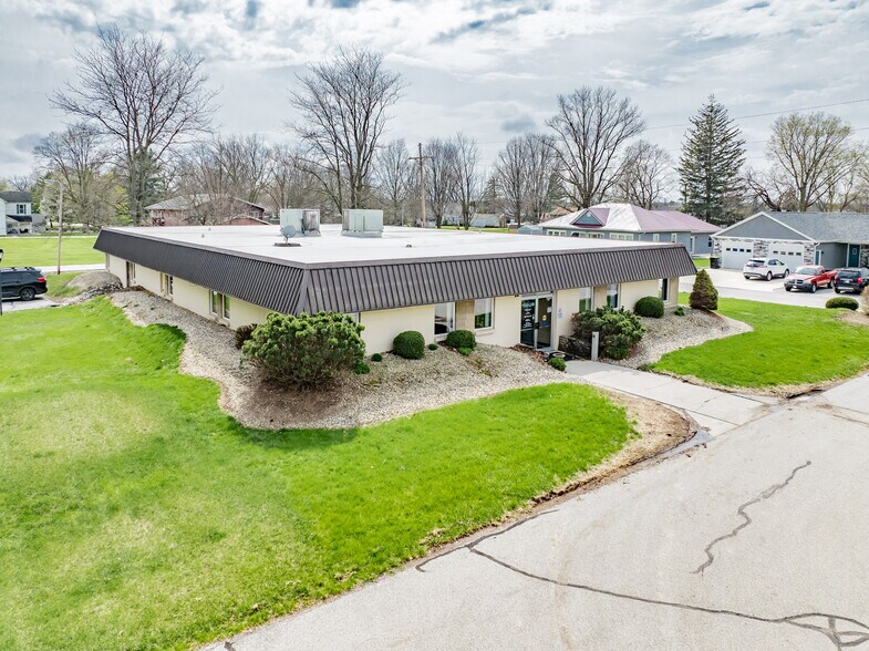 201 E South St, Markle, IN à vendre - Photo du bâtiment - Image 3 de 18
