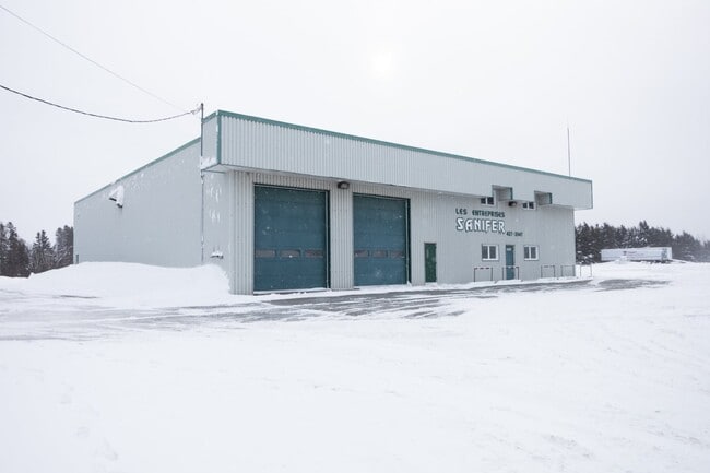Plus de détails pour 4287-4295 Route 112, East Broughton, QC - Industriel à vendre