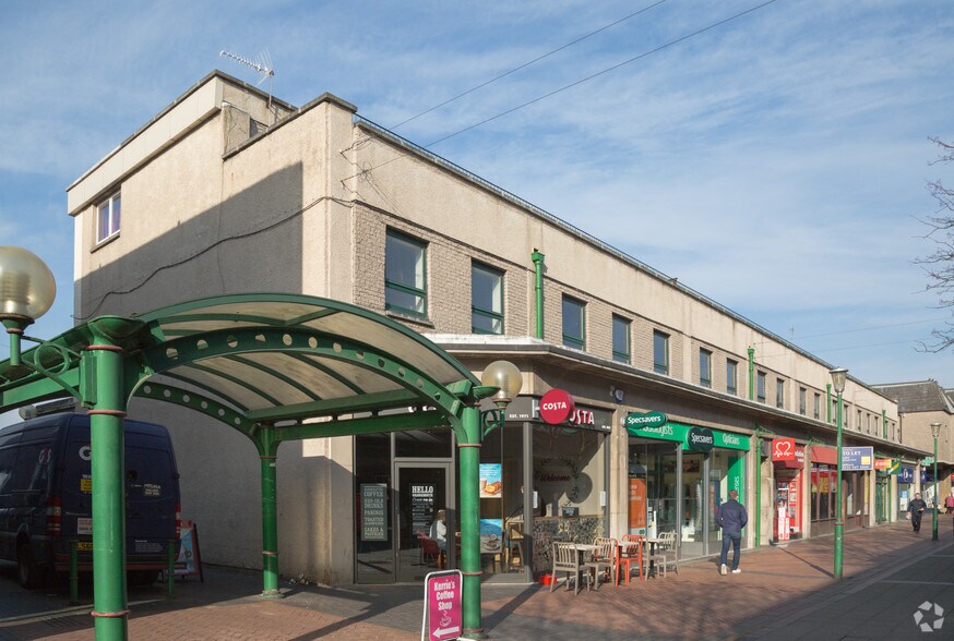 28-58 La Porte Precinct, Grangemouth à vendre - Photo du bâtiment - Image 2 de 9