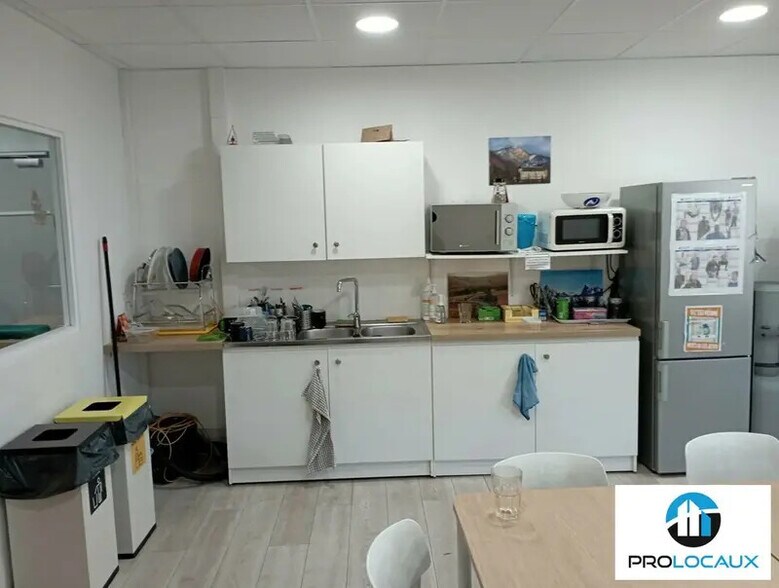 Bureau dans Grenoble à louer - Photo intérieure - Image 3 de 13