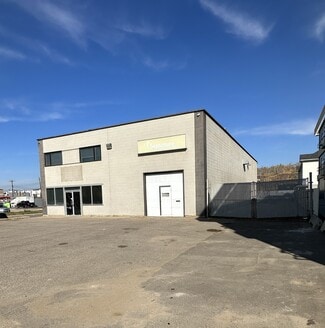 Plus de détails pour 8030 Franklin Av, Fort McMurray, AB - Industriel à vendre