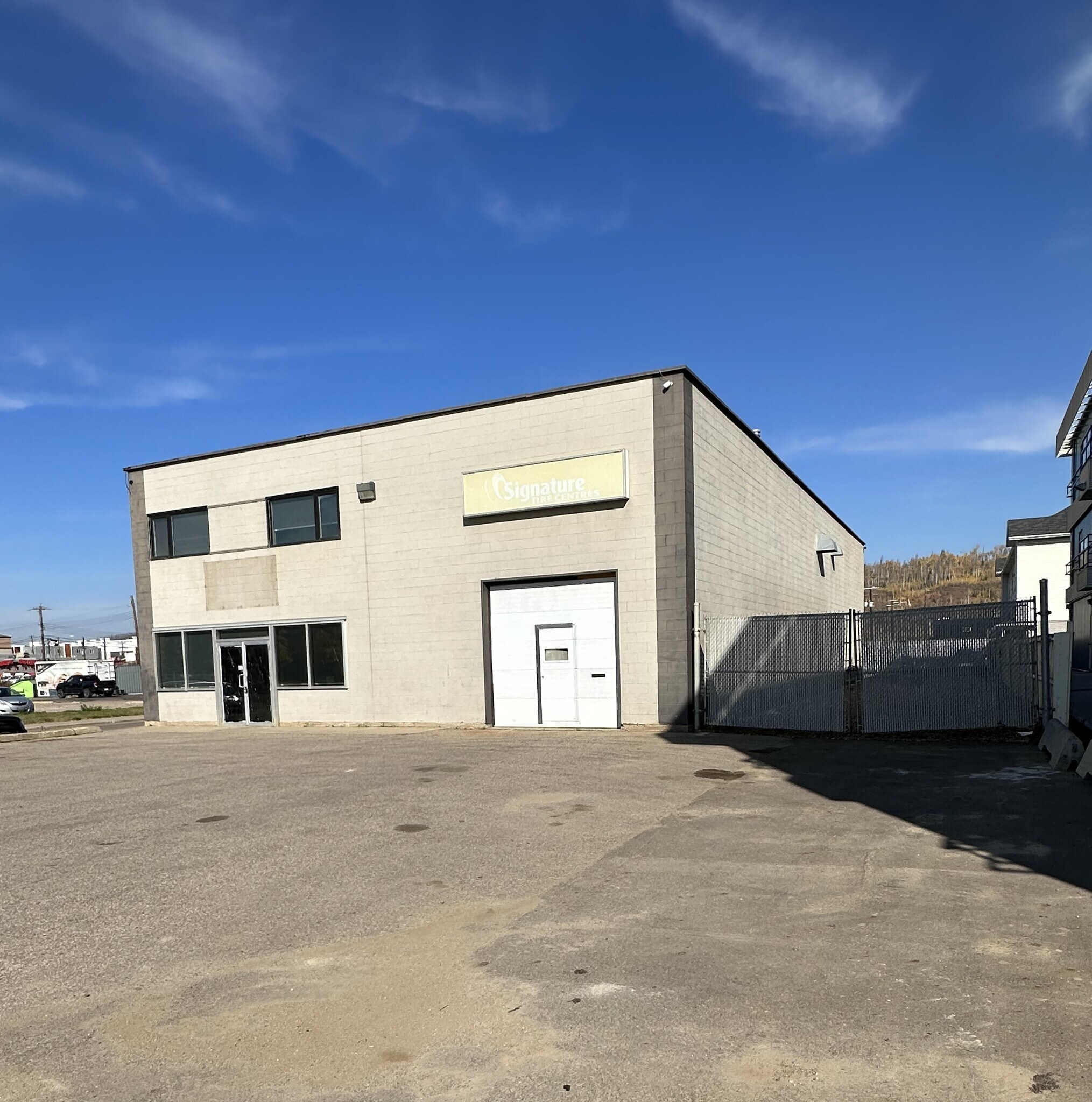 8030 Franklin Av, Fort McMurray, AB à vendre Photo du bâtiment- Image 1 de 7