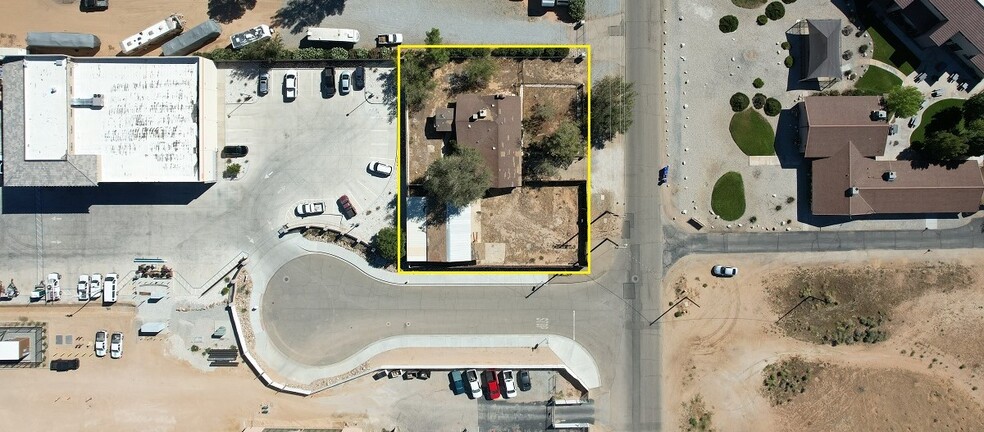 21818 Ottawa Rd, Apple Valley, CA for sale - Primary Photo - Image 1 of 1