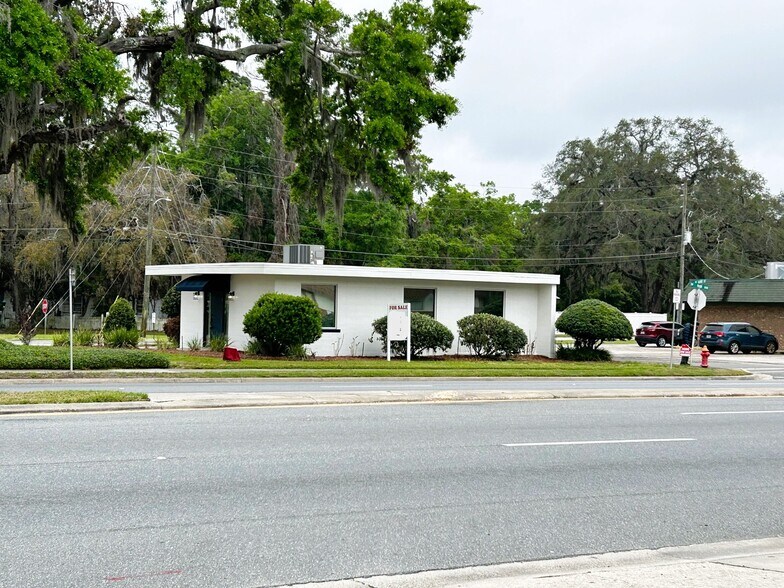 798 SW Main Blvd, Lake City, FL à vendre - Photo du bâtiment - Image 3 de 15