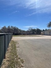 1451 US-290, Dripping Springs, TX for lease Interior Photo- Image 2 of 6