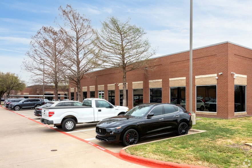 4450 Sojourn Dr, Addison, TX for lease - Building Photo - Image 2 of 6