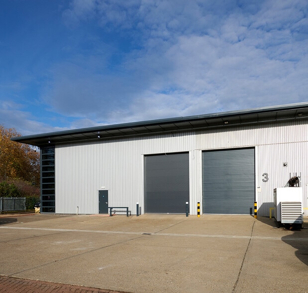 Unit 4 Datapoint, Londres à louer - Photo du bâtiment - Image 2 de 12