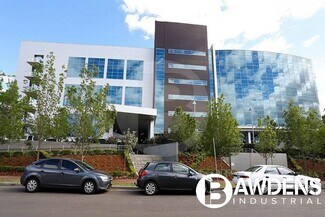 Plus de détails pour 2 Burbank Place, Baulkham Hills - Bureau à louer