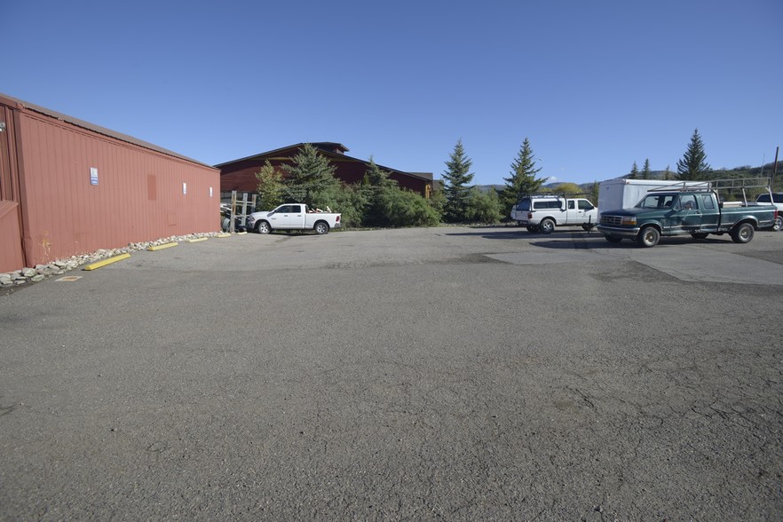 1801 Lincoln Ave, Steamboat Springs, CO for lease - Building Photo - Image 3 of 12