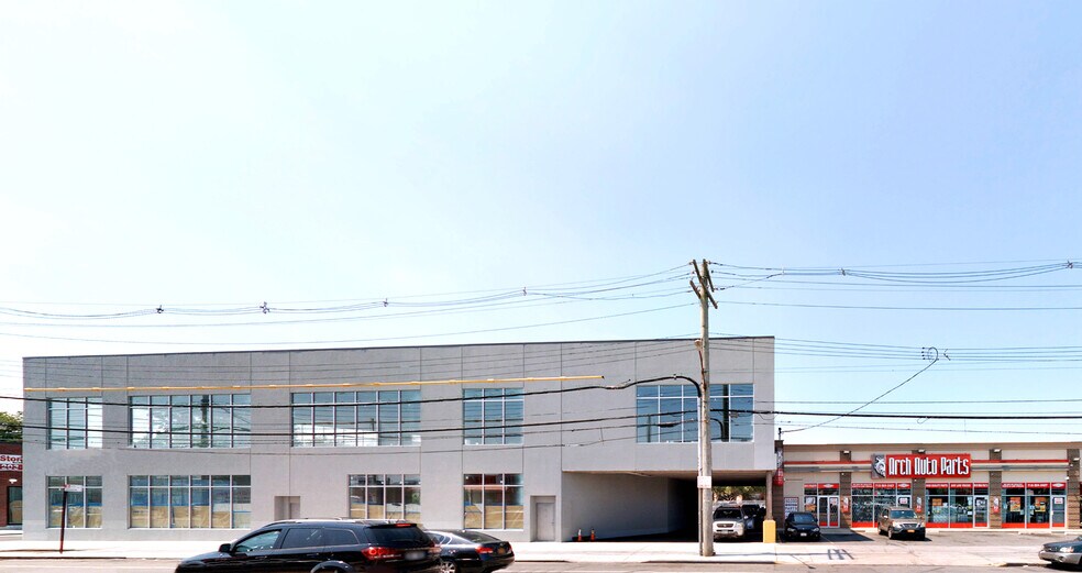 5901 Flatlands Ave, Brooklyn, NY à louer - Photo du bâtiment - Image 3 de 6