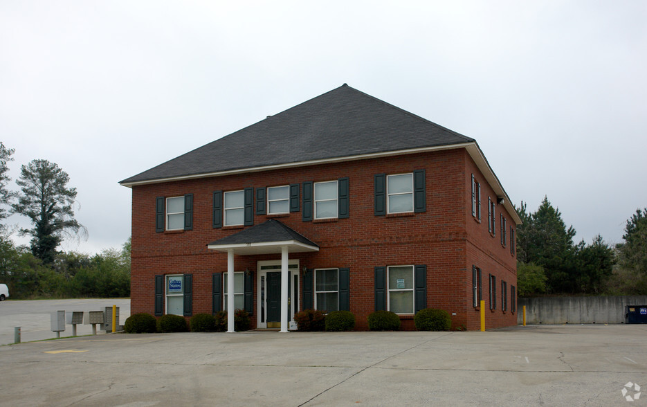 911 N Tennessee St, Cartersville, GA for lease - Primary Photo - Image 1 of 11