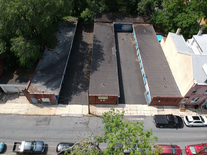 1536 Haak st, Reading, PA à vendre - Photo du bâtiment - Image 2 de 4