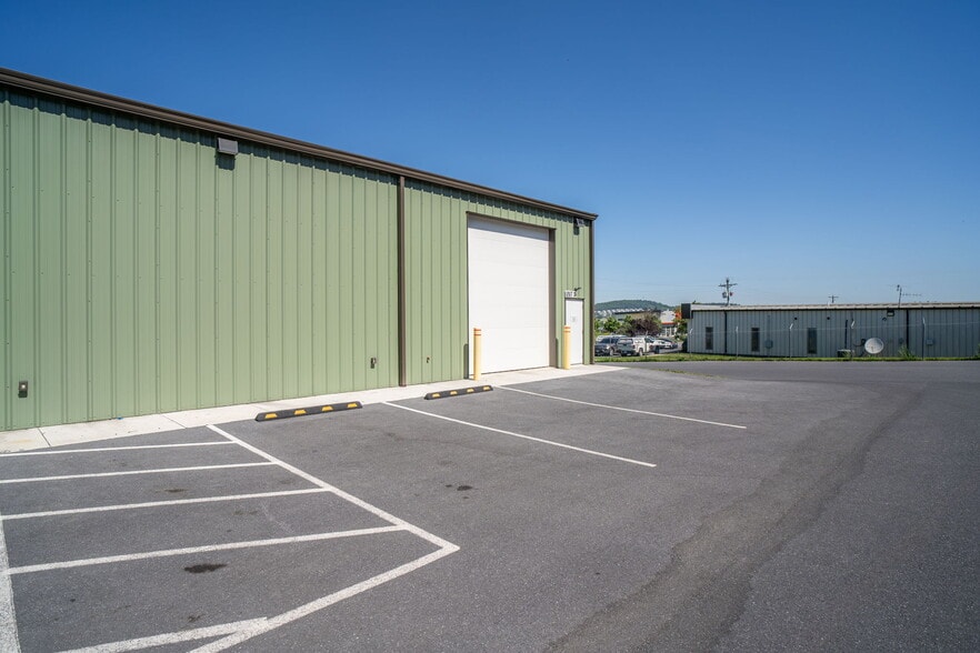 1571 Pleasants Dr, Mount Crawford, VA for lease - Building Photo - Image 3 of 32