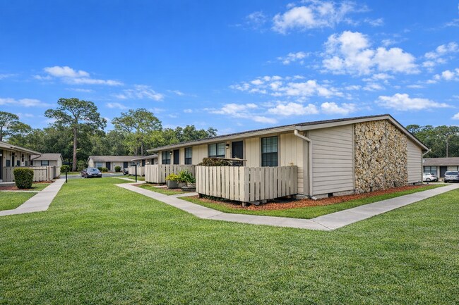 More details for 1529 NE 39th Ave, Ocala, FL - Multifamily for Sale