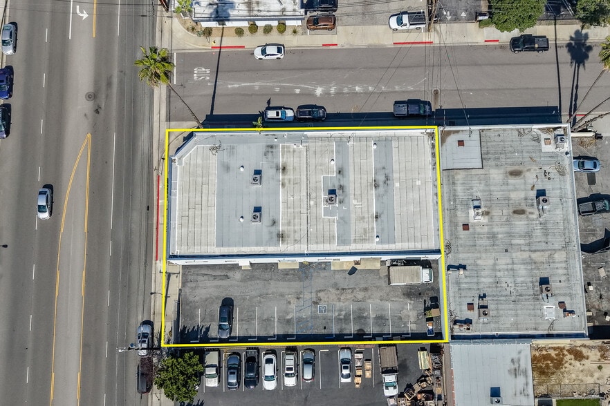 2000 S Myrtle Ave, Monrovia, CA for lease - Building Photo - Image 2 of 7