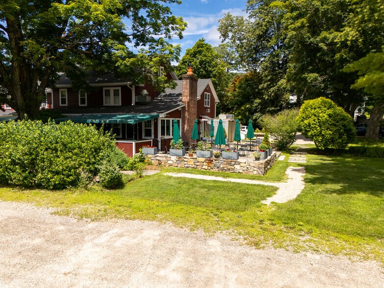 333 Kent Rd, Kent, CT à vendre - Photo du bâtiment - Image 2 de 25