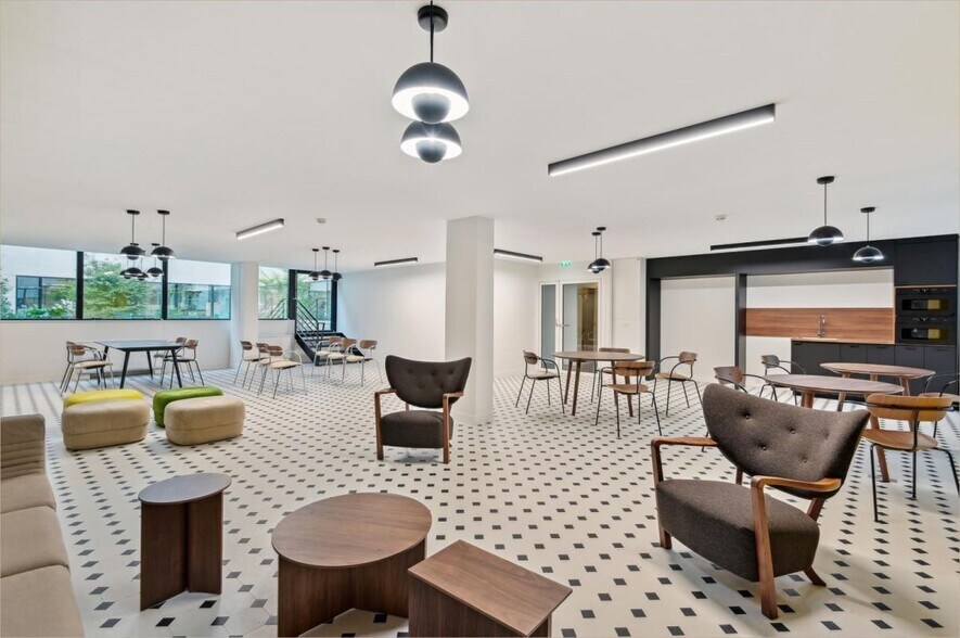 123 Rue Jules Guesde, Levallois-Perret à louer - Photo du bâtiment - Image 3 de 11