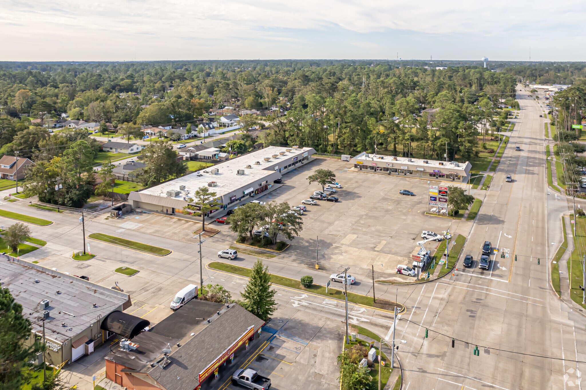 600-632 Robert Blvd, Slidell, LA for lease Building Photo- Image 1 of 11