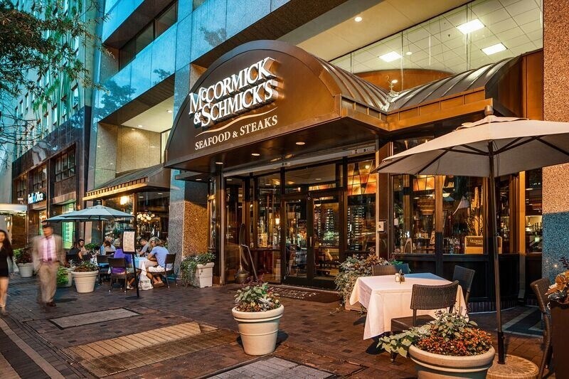 1666 K St NW, Washington, DC à louer - Photo du bâtiment - Image 2 de 14