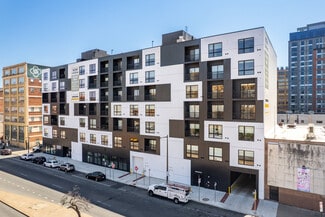 Plus de détails pour 1314 Spring Garden St, Philadelphia, PA - Commerce de détail à louer