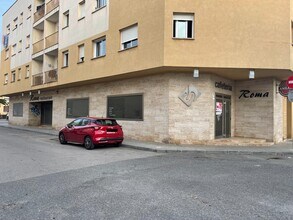 Retail in Amposta, Tarragona for lease Interior Photo- Image 2 of 11
