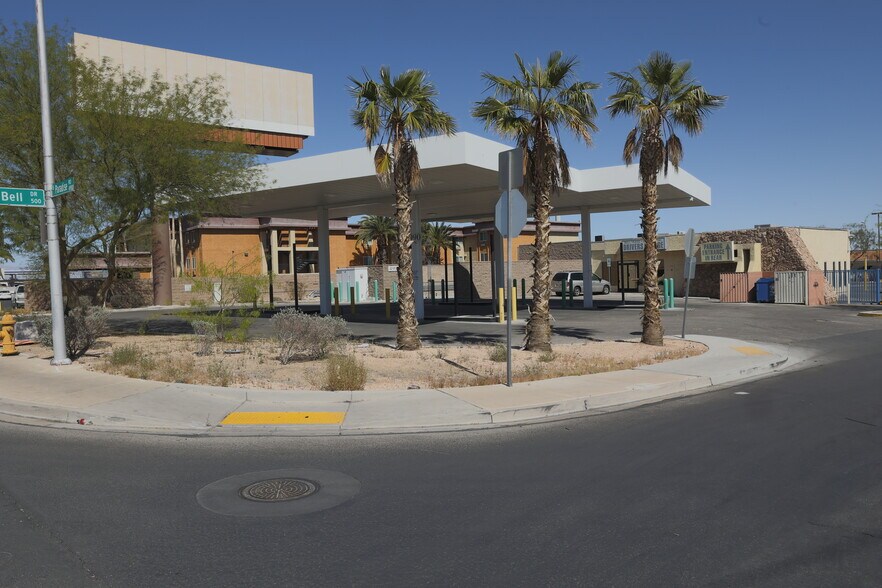 4990 Paradise Rd, Las Vegas, NV à louer - Photo du bâtiment - Image 3 de 20