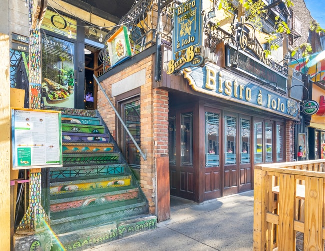 Plus de détails pour 1627-1633 Rue Saint-Denis, Montréal, QC - Commerce de détail à vendre