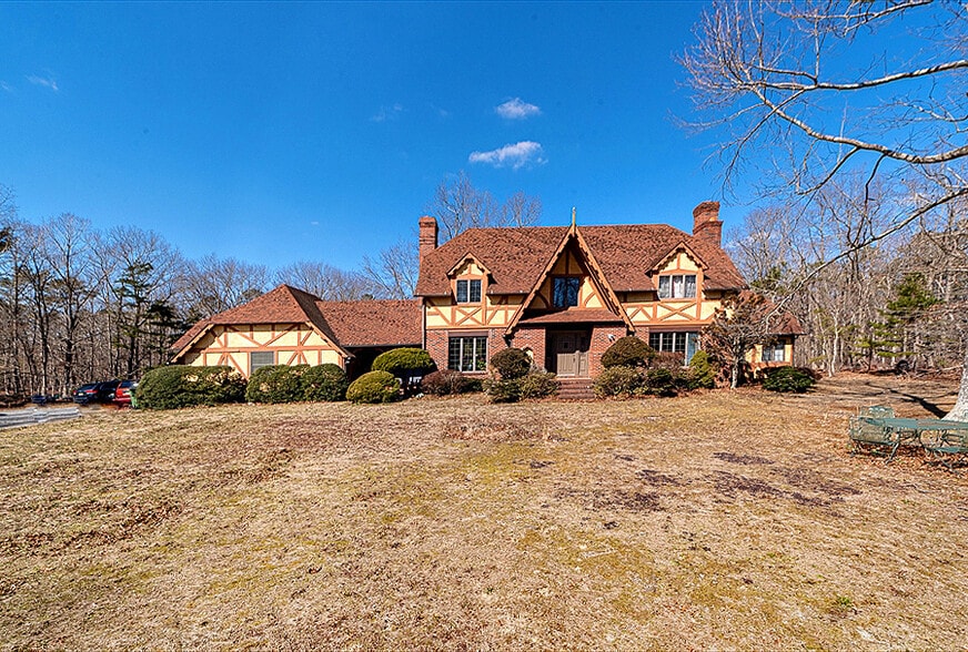 5101 English Creek Rd, Egg Harbor Township, NJ for sale - Primary Photo - Image 1 of 13