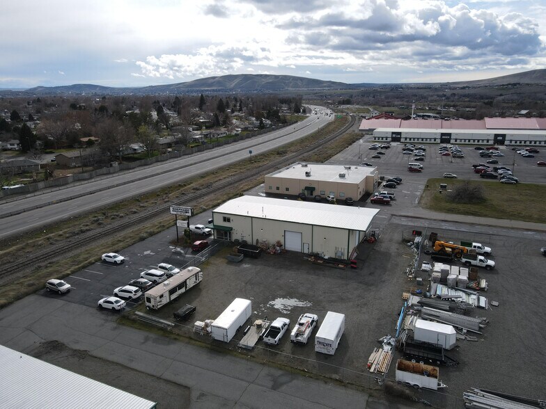 1846 Terminal Dr, Richland, WA à vendre - Photo du bâtiment - Image 3 de 27