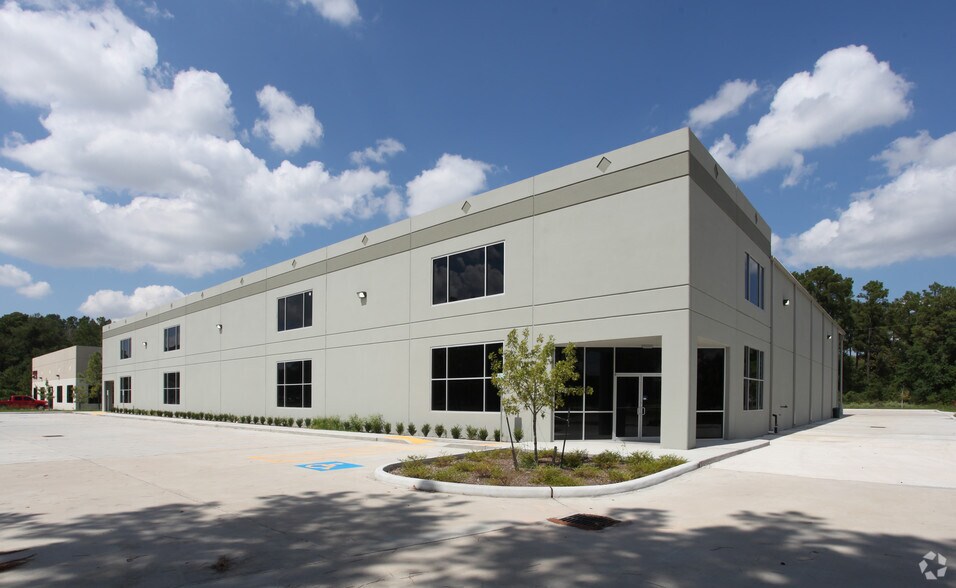 4553 Aldine Bender Rd, Houston, TX à vendre - Photo du bâtiment - Image 1 de 8