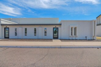 447 S Old Litchfield Rd, Litchfield Park, AZ for lease Interior Photo- Image 1 of 8