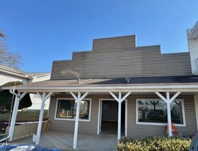 126-318 Anderson Cir, Alto, GA for lease Interior Photo- Image 1 of 6