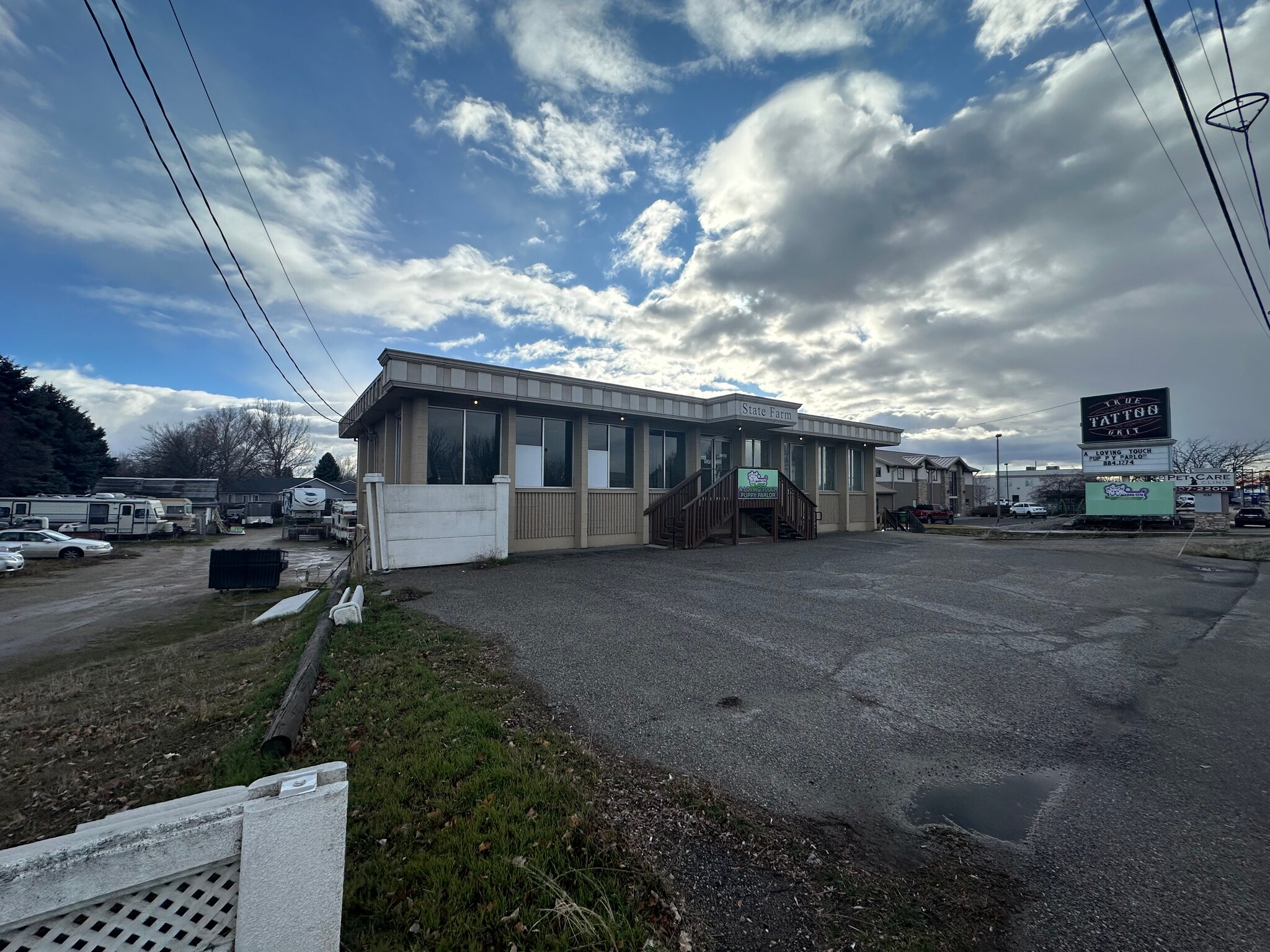 1235 E Fairview Ave, Meridian, ID à vendre Photo principale- Image 1 de 5