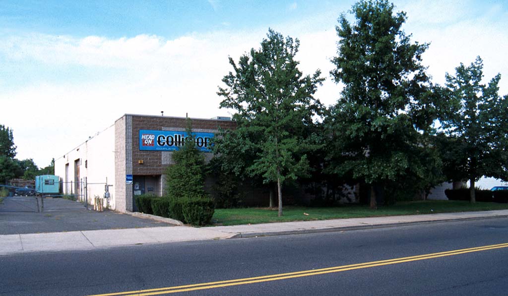 375 Wyandanch Ave, North Babylon, NY à louer Photo principale- Image 1 de 11