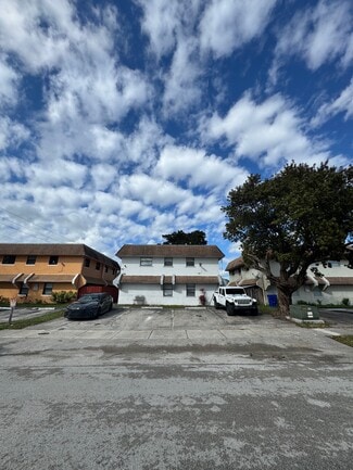Plus de détails pour 1741 SW 40th Ter, Fort Lauderdale, FL - Multi-résidentiel à vendre