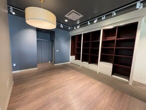2525 Arapahoe Ave, Boulder, CO for lease Interior Photo- Image 2 of 6
