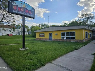 Plus de détails pour 301 S Main St, Noonan, ND - Services hôteliers à vendre