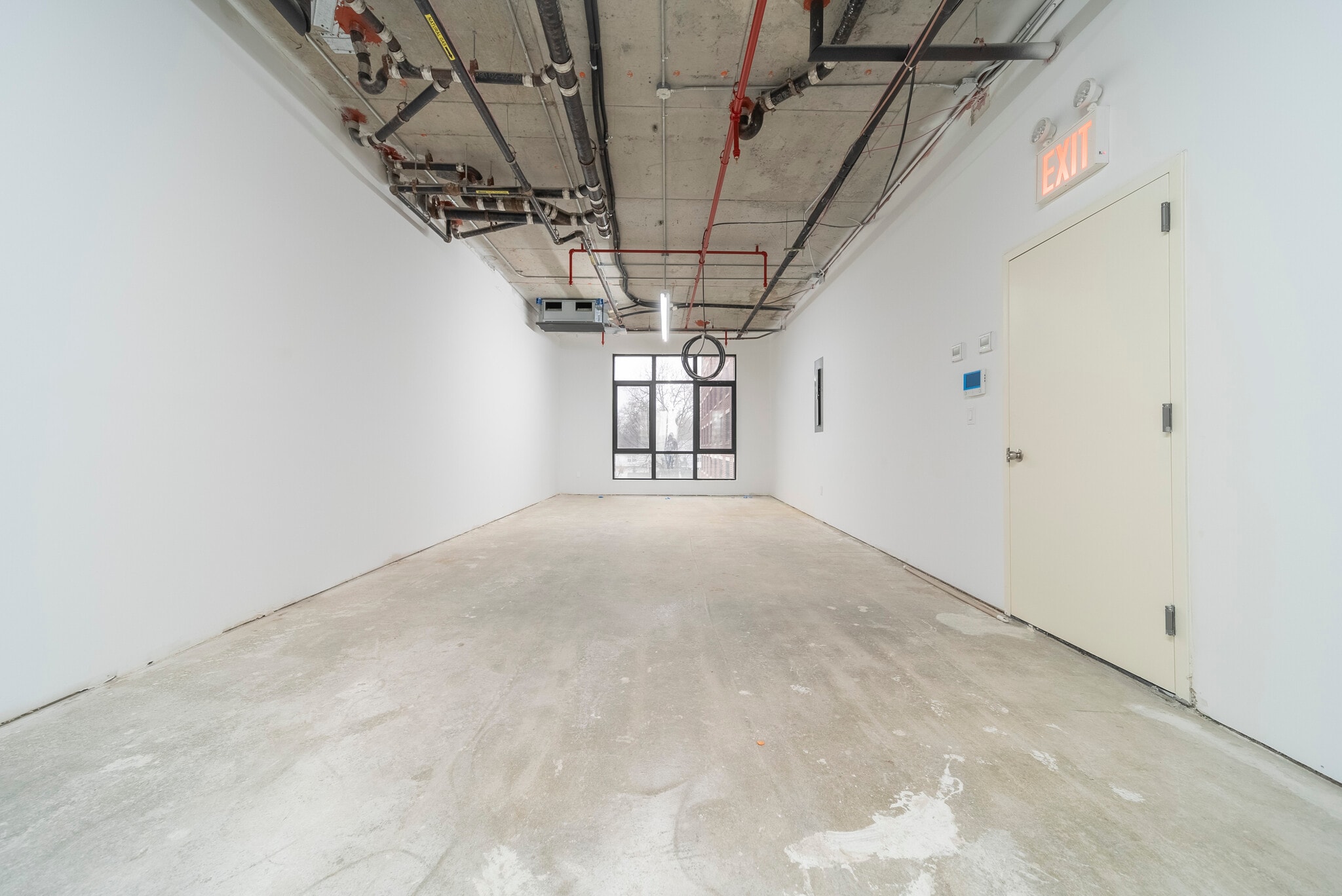 124-28 Queens Blvd, Kew Gardens, NY à louer Photo du bâtiment- Image 1 de 4