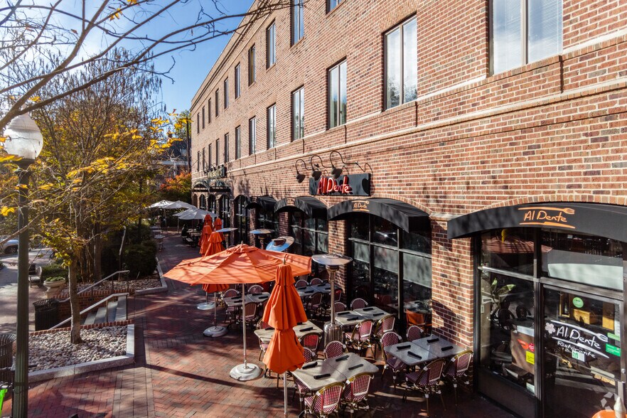 3201 New Mexico Ave NW, Washington, DC à louer - Photo du bâtiment - Image 2 de 8