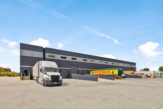 Plus de détails pour 195 Bosstick Blvd, San Marcos, CA - Industriel à louer