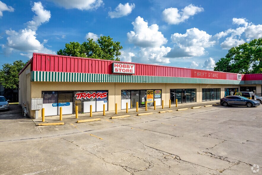 14910 Nacogdoches Rd, San Antonio, TX à louer - Photo du bâtiment - Image 1 de 5
