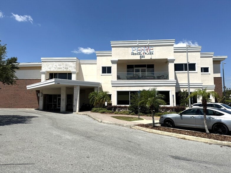 550 Pope Ave, Winter Haven, FL à louer - Photo du bâtiment - Image 2 de 8