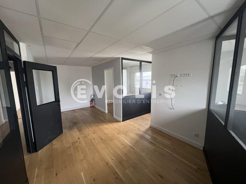 Bureau dans Champigny Sur Marne à louer - Photo intérieure - Image 1 de 8