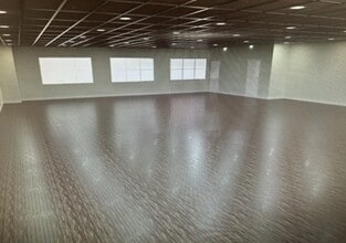 32-36 Garrett Rd, Upper Darby, PA for lease Interior Photo- Image 2 of 7