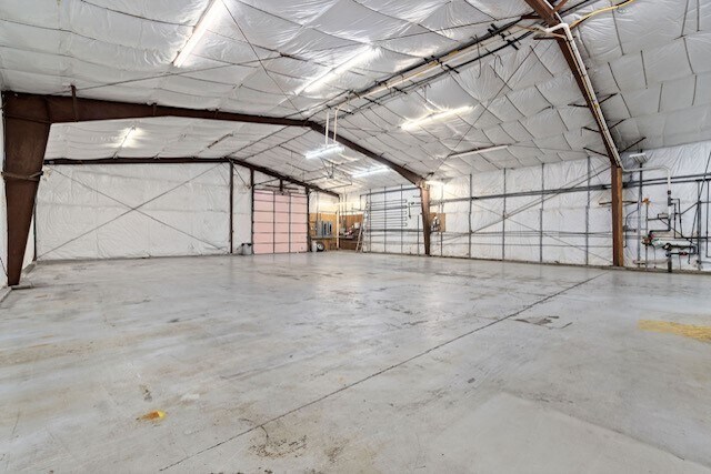 455 Penchem Rd, Trenton, KY à louer - Photo du bâtiment - Image 3 de 19