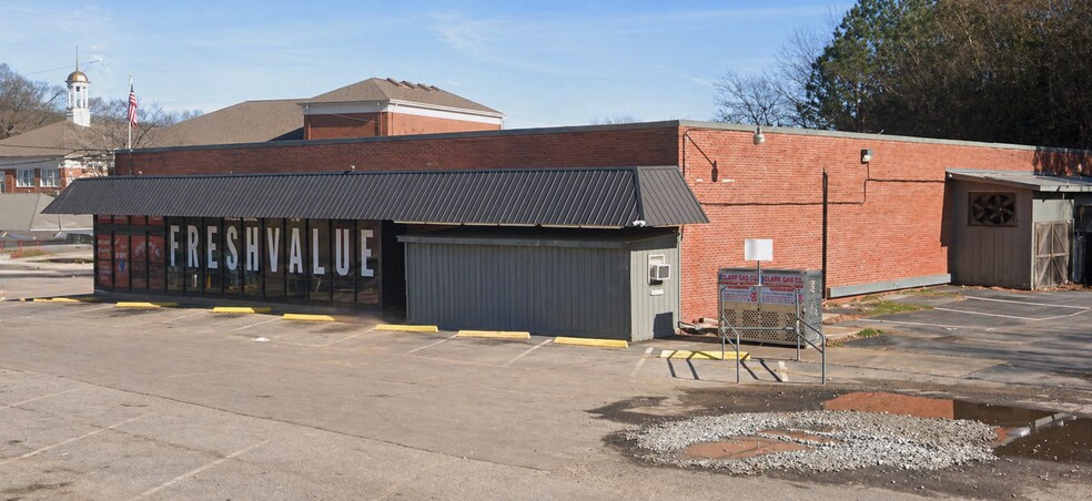 601 Main St, Oxford, AL à vendre - Photo du bâtiment - Image 2 de 7