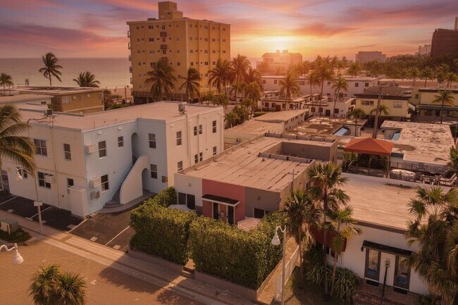 Plus de détails pour 322 Oklahoma St, Hollywood, FL - Multi-résidentiel à vendre