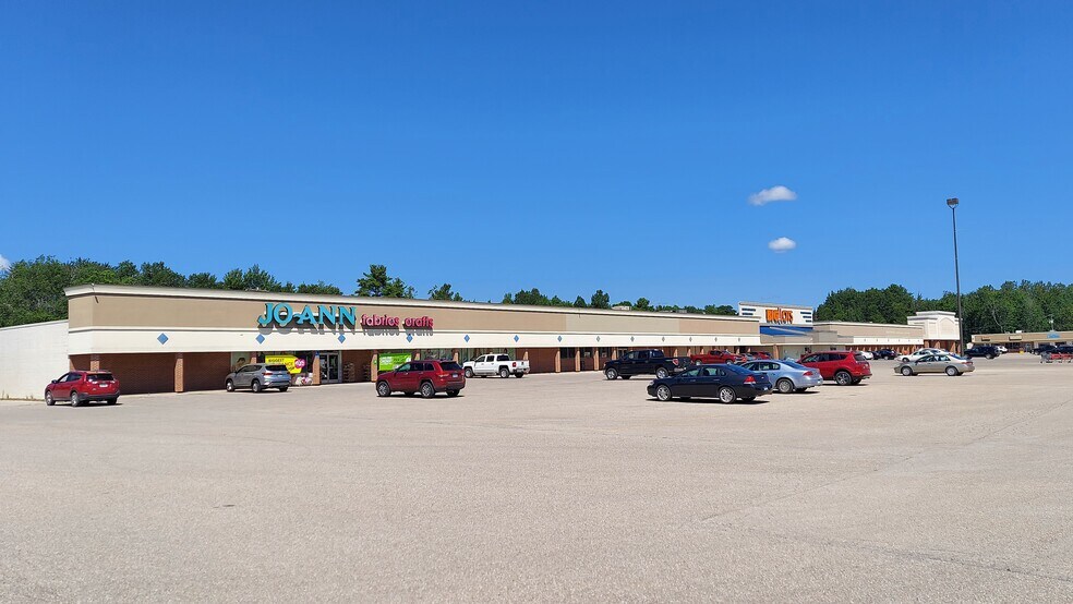 2678-2982 US Highway 23 S, Alpena, MI à louer - Photo du bâtiment - Image 2 de 3